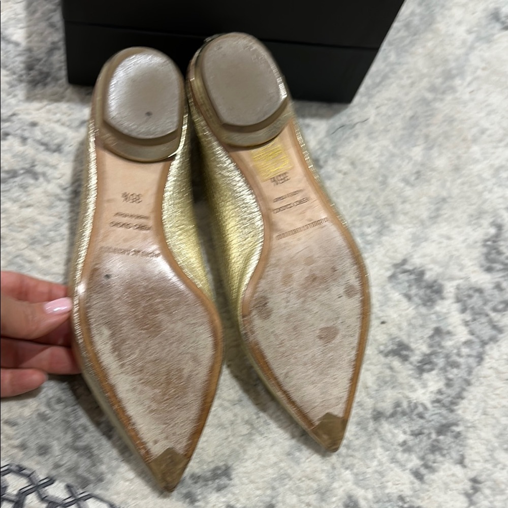 Nicholas Kirkwood Gold Beya Flats - Picture 6 of 8